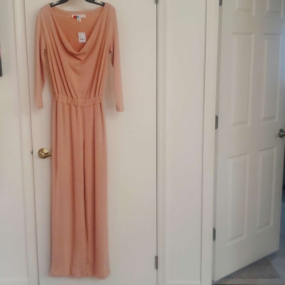 NWT Free People jumpsuit camel size XS Reg 68%poly 28%rayon